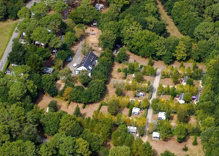 Camping De Kergo